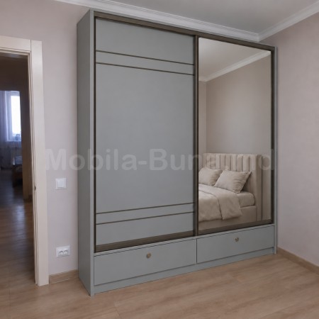 Dulap cupe  cu ușă glisantă cu oglindă și două sertare